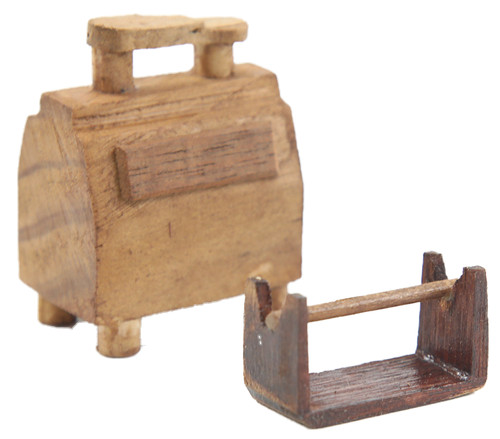 Dolls house shoe shine - shoe,