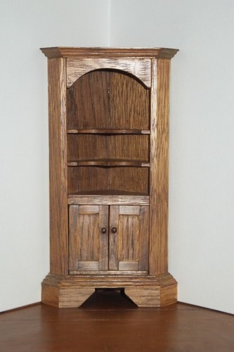Scale wooden oak finish - oak,