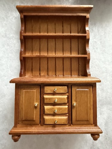 Dolls house welsh - house,